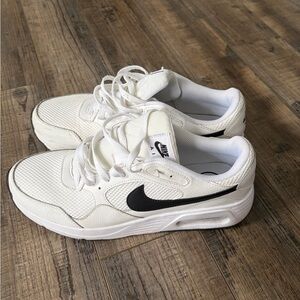Nike Men's White Sneakers with Black Swoosh
